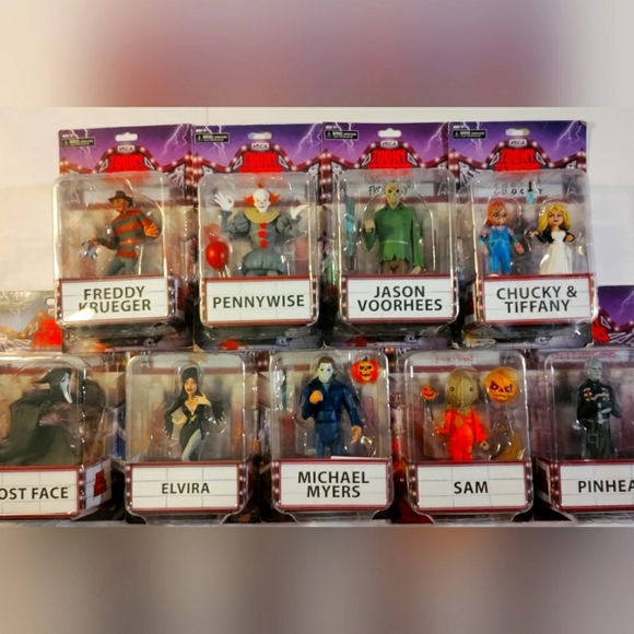 Toony Terrors Horror Figures Elvira, Freddy Krueger, Jason, Pinhead etc SEPERATE - Picture 1 of 10